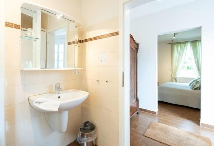 スタンダードルーム, Gut Basthorst