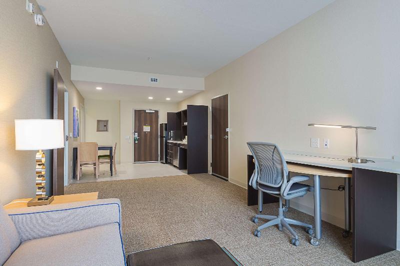 Люкс Кровать Кинг, Home2 Suites By Hilton Dallas Grand Prairie
