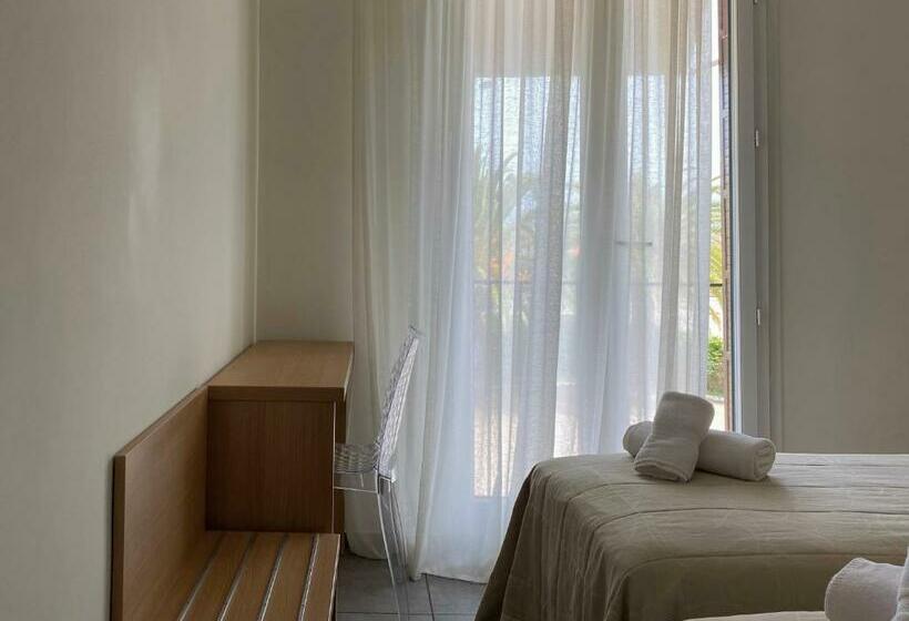 Классический Номер, Hôtel De Porticcio