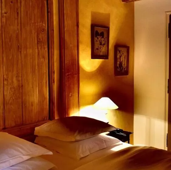 スイート（家族用）, La Maison De Rhodes Hôtel & Spa