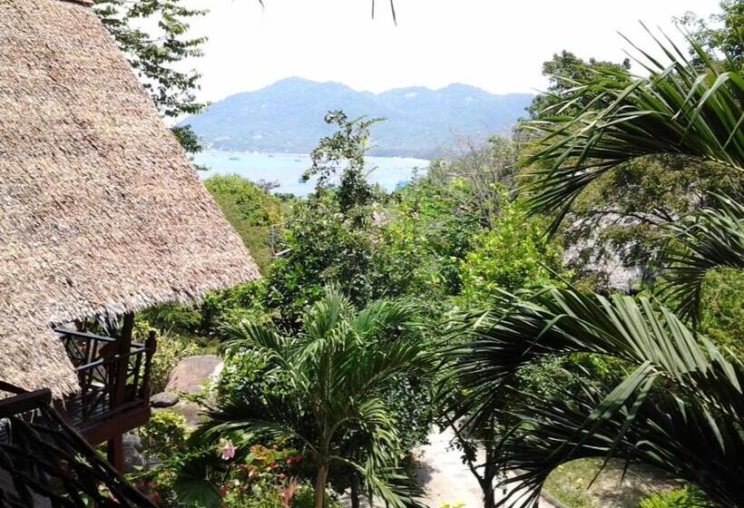 디럭스 방갈로, Koh Tao Royal Resort