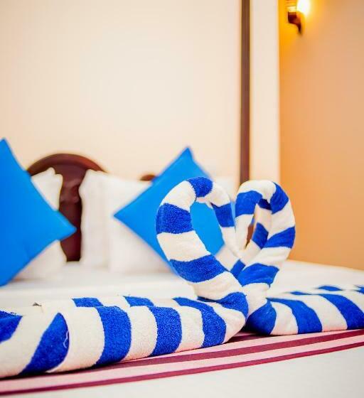 一楼标准间, We Are Surfers