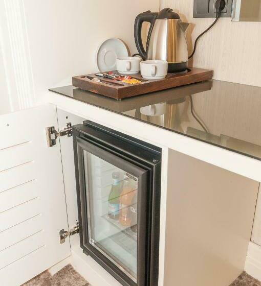 غرفة قياسية, Park Grazza