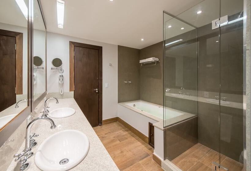 جناح جونيور, Prodigy Gramado