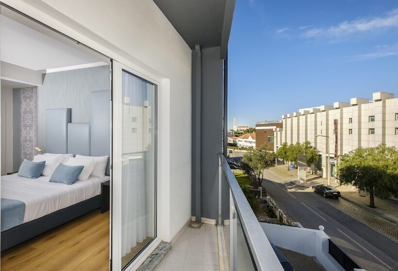 غرفة قياسية, Rosa Mistica By Umbral