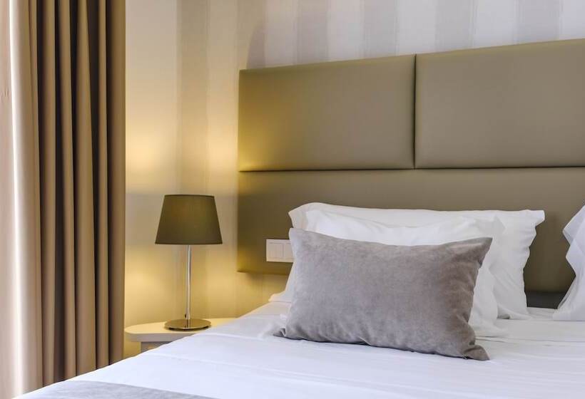 غرفة قياسية فردية, Rosa Mistica By Umbral