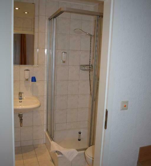 스탠다드 트리플 룸, Seeschlösschen