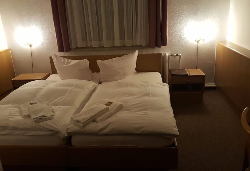 Номер Стандарт, Seeschlösschen