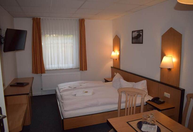 스탠다드 트리플 룸, Seeschlösschen