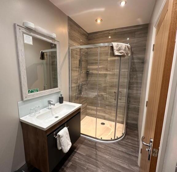 חדר אקזקיוטיב, Spilman