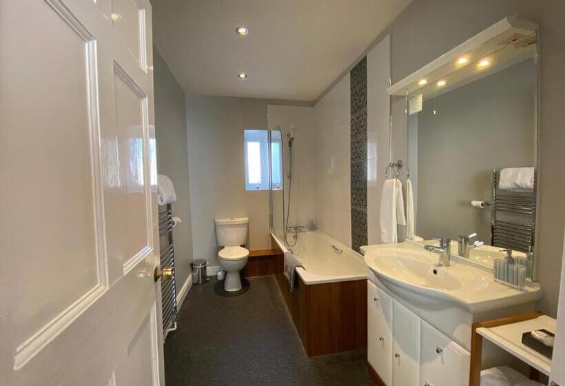 חדר אקזקיוטיב, Spilman