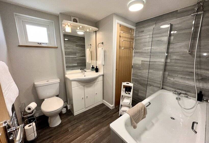 חדר אקזקיוטיב, Spilman