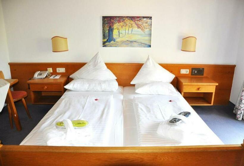 Номер Стандарт, The Alpine Palace New Balance Luxus Resort