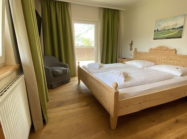 패밀리 스위트, The Alpine Palace New Balance Luxus Resort