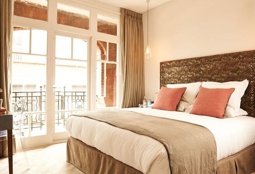 سوییت, The Bull And The Hide