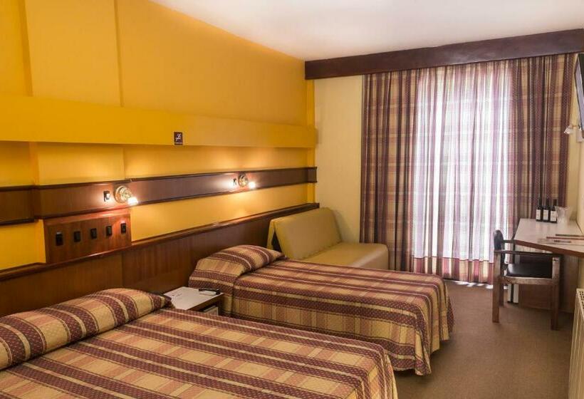 חדר סטנדרט, Tri Hotel Bento Gonçalves