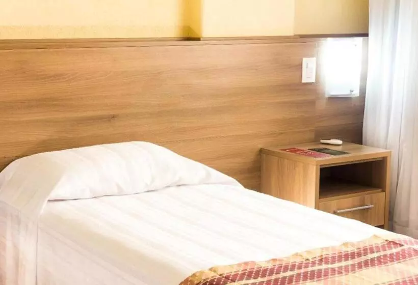 Superior Yhden Hengen Huone, Tri Hotel Bento Gonçalves