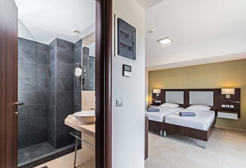 اتاق استاندارد, White Olive Premium Laganas