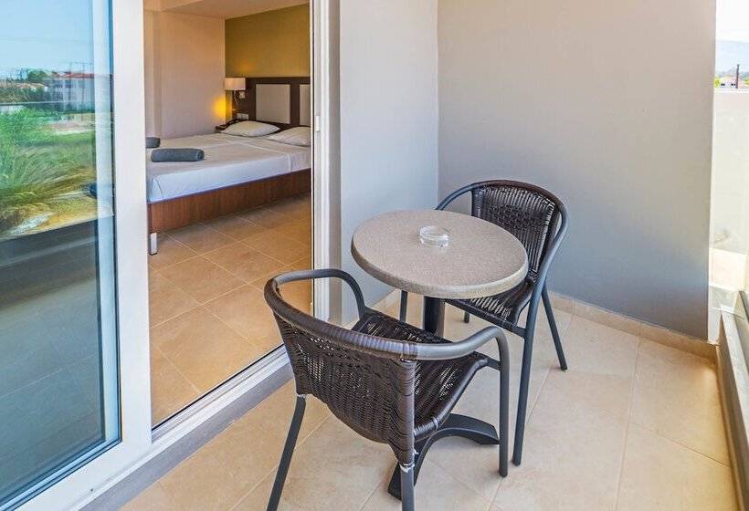 اتاق استاندارد, White Olive Premium Laganas