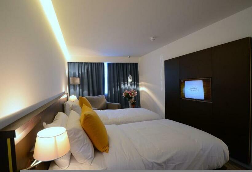 غرفة أساسية ثلاثية, Pelican London Hotel And Residence