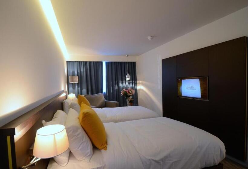 غرفة أساسية ثلاثية, Pelican London Hotel And Residence