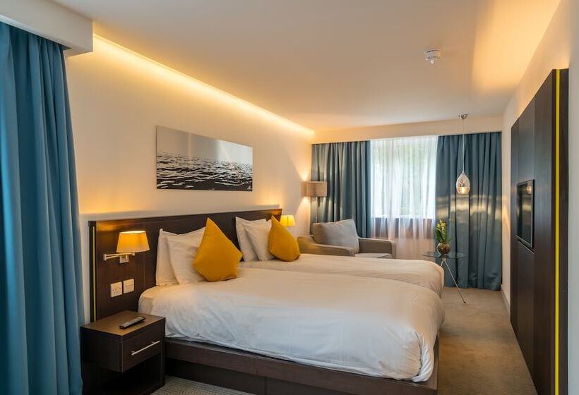 غرفة تنفيذية, Pelican London Hotel And Residence