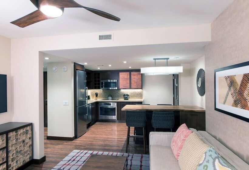 Люкс Вид на Горы, Hilton Grand Vac Club The Grand Islander Waikiki Honolulu