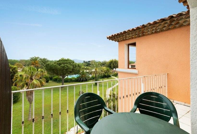 شقة غرفة واحدة, Sowell Family Port Grimaud