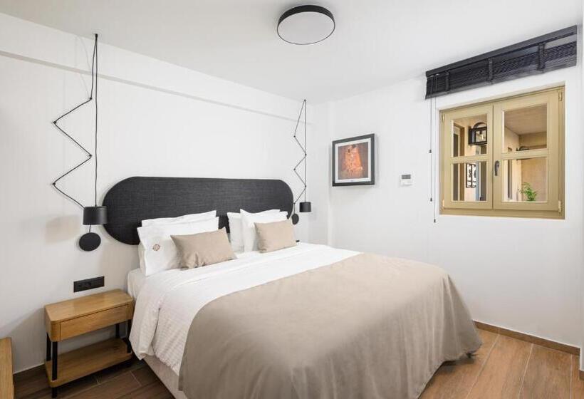 سوییت, Casa Di Gaga Luxury Suites