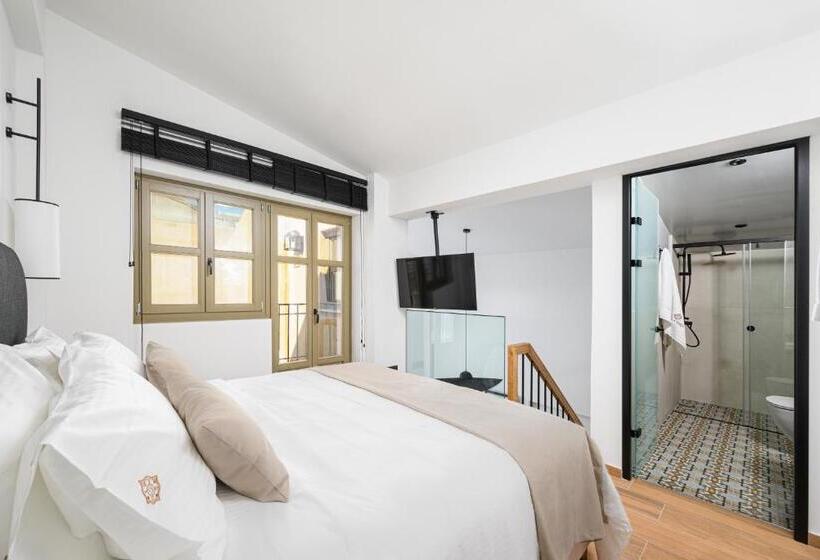 سوییت سوپریور, Casa Di Gaga Luxury Suites