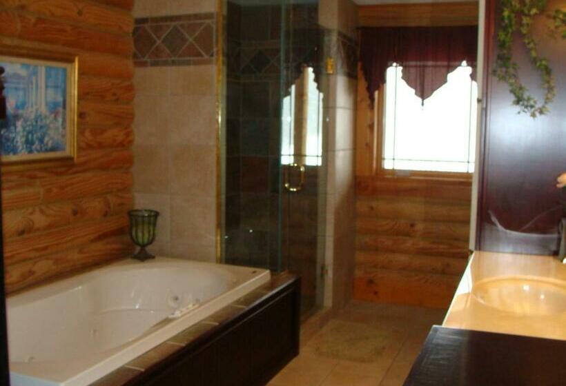 带大床的复式套间, A Breath Of Heaven B&b