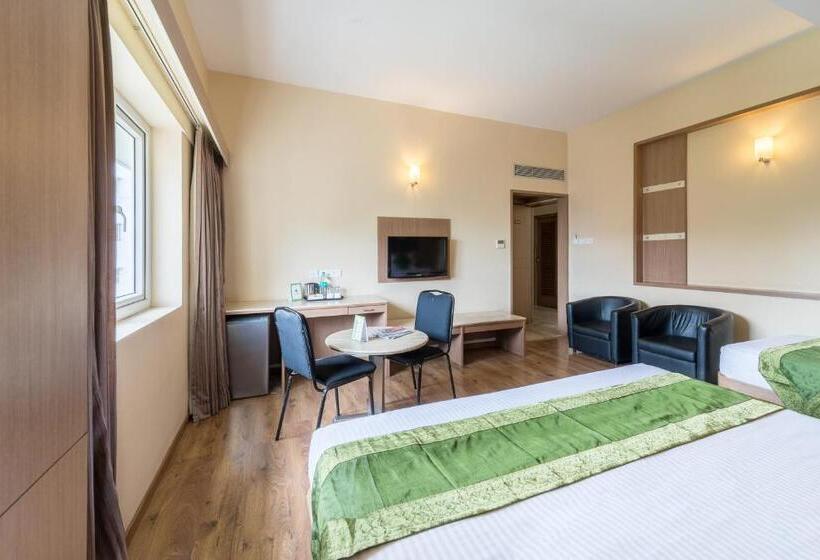 غرفة سوبيريور, Treebo Ess Grande