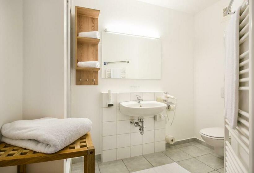 ベーシックルーム, Familienhotel Botenwirt