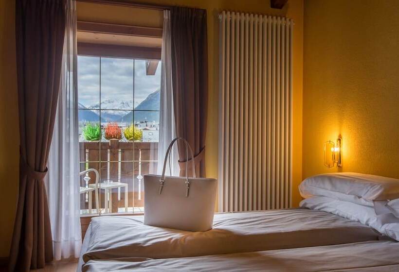 スタンダードルーム, Angelica