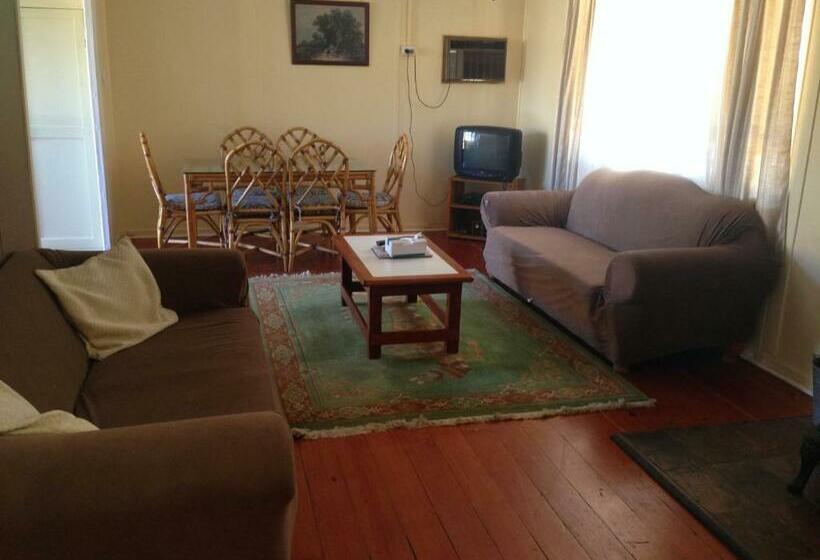 کابین, Bestbrook Mountain Farmstay