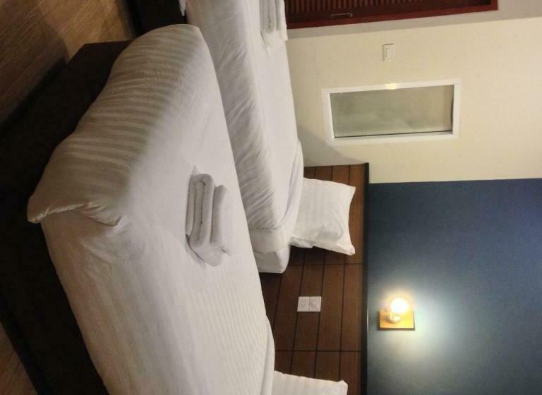 スーペリアールーム, Bird Day Boutique