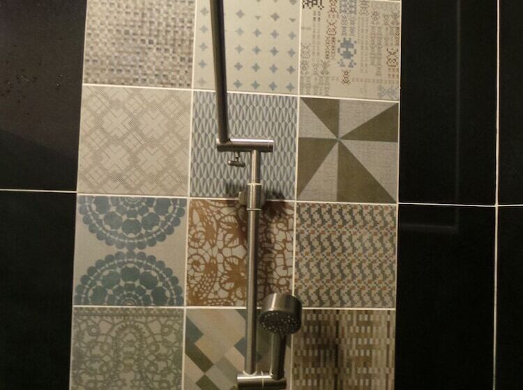 キングサイズベッドのスーペリアルーム, Bird Day Boutique