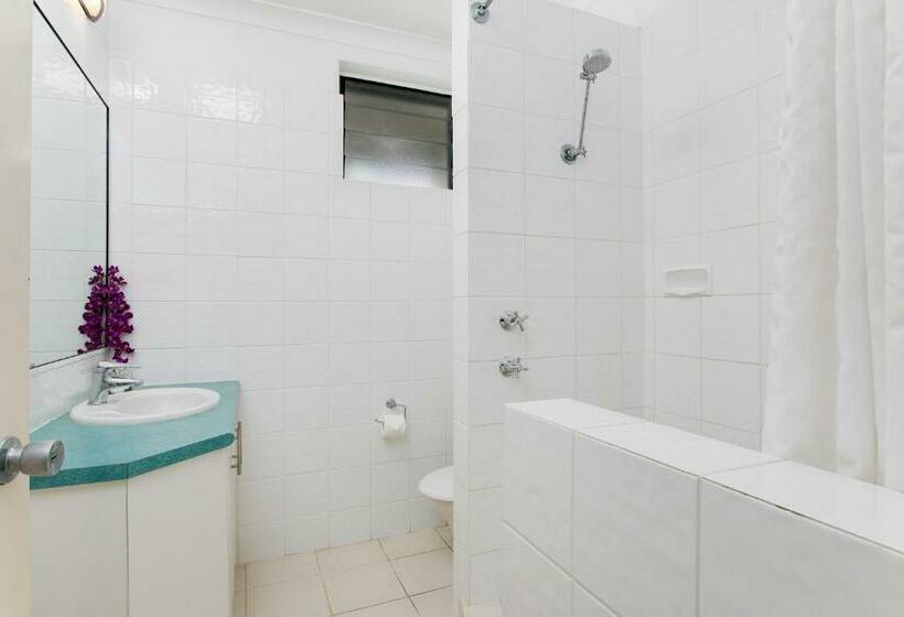 דירת חדר, Cairns City Palms