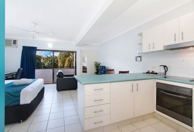 סוויטה אקזקיוטיב, Cairns City Palms