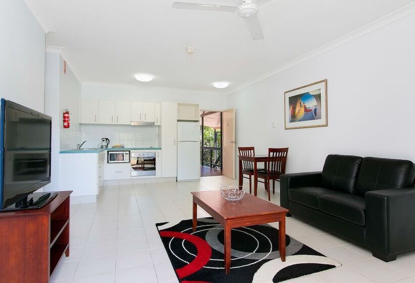 דירת חדר, Cairns City Palms