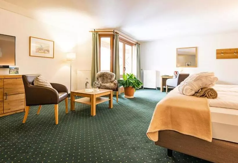 スーペリアールーム, Das Gastein   Ganzjährig Inklusive Alpentherme Gastein & Sommersaison Inklusive Gasteiner Bergbahnen