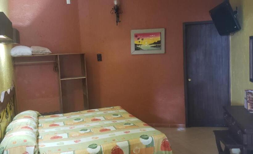 舒适型单人间, El Rancho