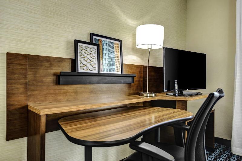 스탠다드 스튜디오 킹침대, Fairfield Inn & Suites By Marriott Lansing At Eastwood