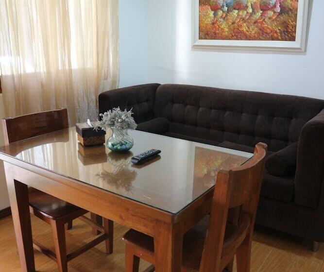 جناح عائلي, Giulius Boracay Italian Resort