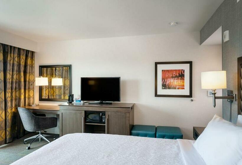 اتاق استاندارد با تخت بزرگ, Hampton Inn & Suites By Hilton Seattle/northgate