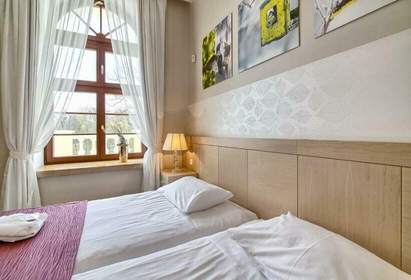 标准单人间, Hanza Pałac Wellness & Spa