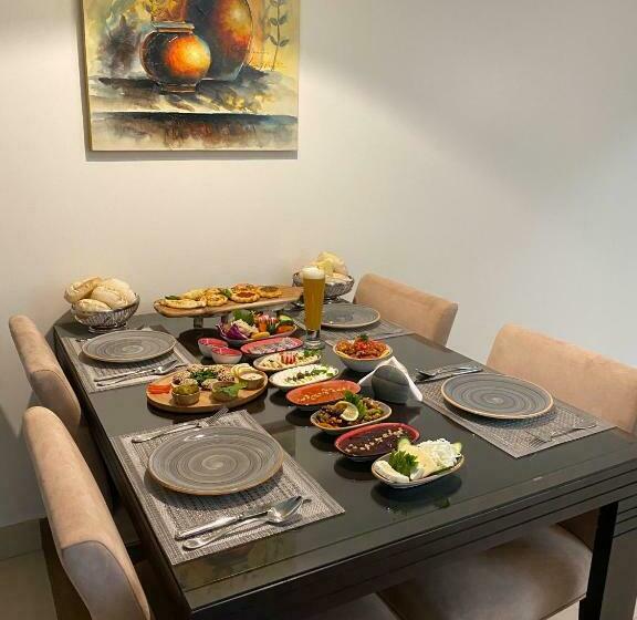 آپارتمان 1 خوابه, Imperial Suites