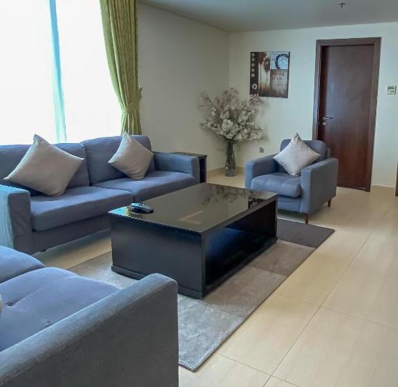 آپارتمان 2 خوابه, Imperial Suites