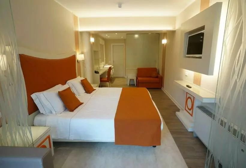 Junior Suite Garden View