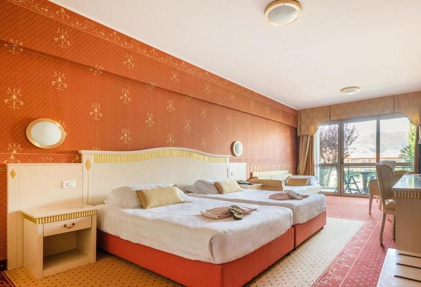 디럭스 룸 가든 전망, Majestic Palace